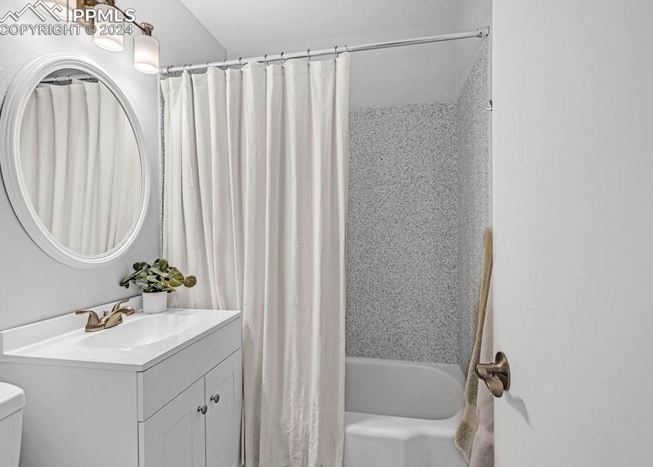 1123 Logan Pl, Colorado Springs CO 80909-3730 exterior