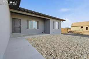 421 N Heather Dr, Pueblo, CO 81007 - Photo 32