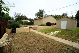 1635 Holmes Dr, Colorado Springs, CO 80909 - Photo 30