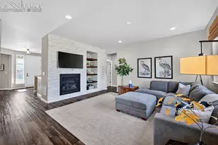 18016 Lake Side Dr, Monument, CO 80132 - Photo 10