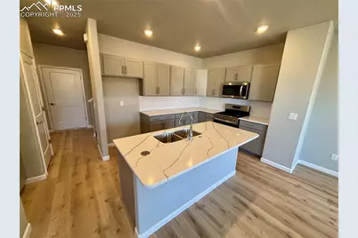 712 Belleza View, Colorado Springs, CO 80907 - Photo 8