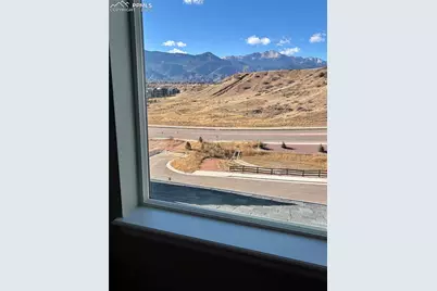 712 Belleza View, Colorado Springs, CO 80907 - Photo 6