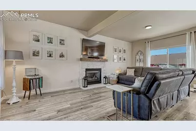8329 Freestar Way, Colorado Springs, CO 80925 - Photo 4