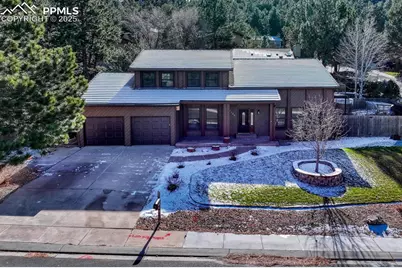 1125 Brittany Circle, Colorado Springs, CO 80918 - Photo 2