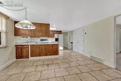 1125 Brittany Circle, Colorado Springs, CO 80918 - Photo 10