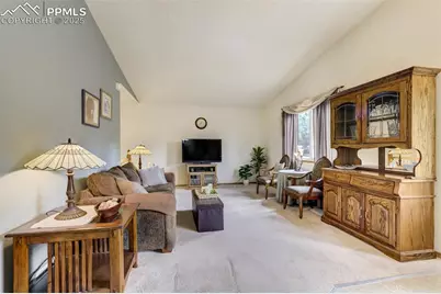 6450 Fall River Drive, Colorado Springs, CO 80918 - Photo 10