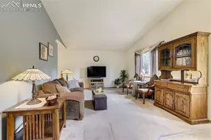 6450 Fall River Dr, Colorado Springs, CO 80918 - Photo 10