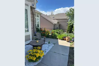 6432 Medicine Springs Drive, Colorado Springs, CO 80923 - Photo 4