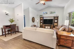 1195 Ptarmigan Dr, Woodland Park, CO 80863 - Photo 4