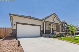 3402 Bella Luna Dr, Pueblo, CO 81001 - Photo 2