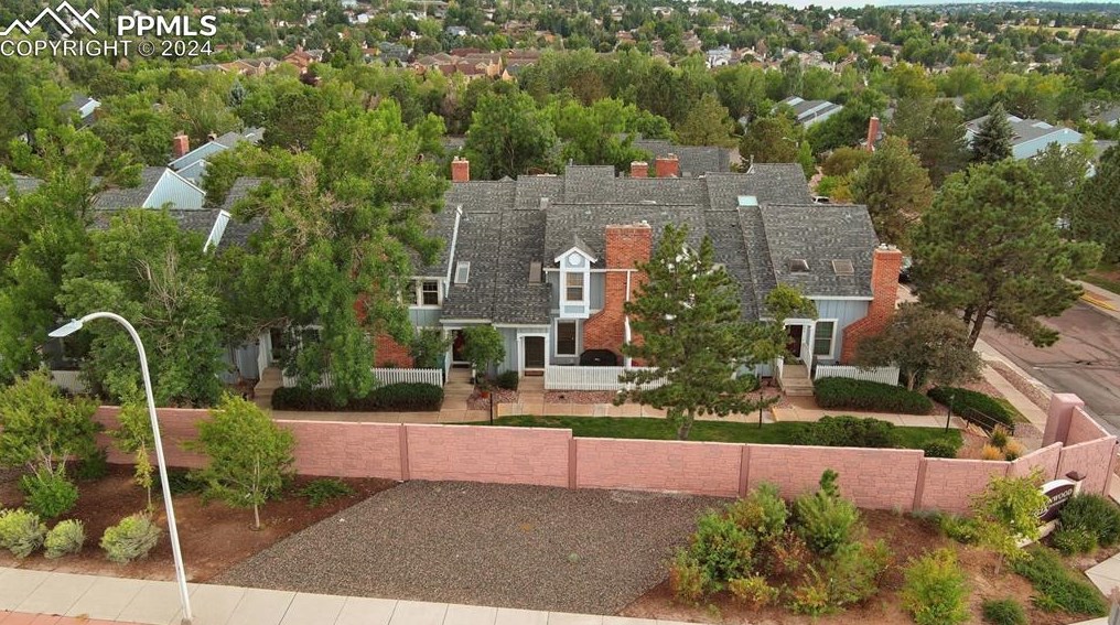 2510 Hatch Cir, Colorado Springs CO 80918-6028 exterior