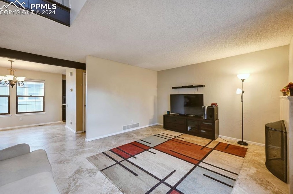 2510 Hatch Cir, Colorado Springs CO 80918-6028 exterior