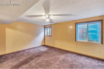 2411 Lexington Village Lane, Colorado Springs, CO 80916 - Photo 18