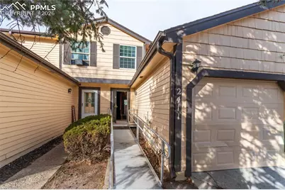 2411 Lexington Village Lane, Colorado Springs, CO 80916 - Photo 4