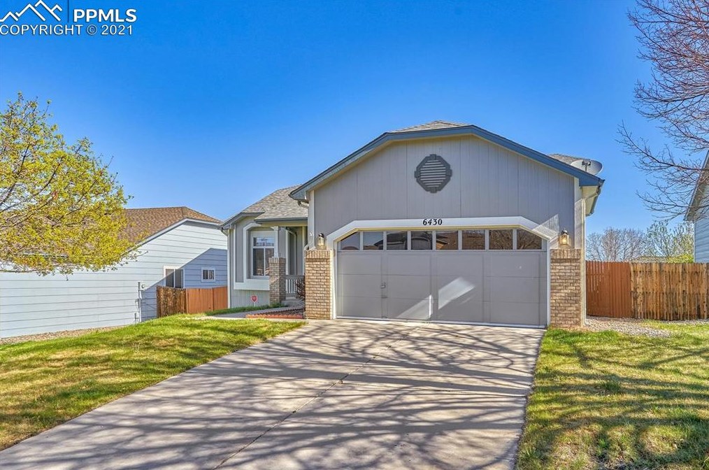 6430 Pinto Pony Dr, Colorado Springs, CO 80922-1300