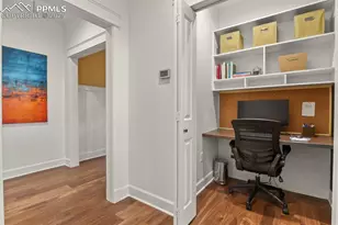 1950 Mesa Park View, Colorado Springs, CO 80904 - Photo 22