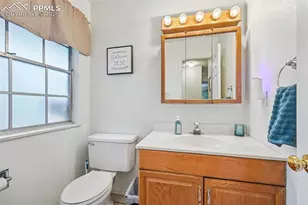 1131 Willow Bend Cir, Colorado Springs, CO 80918 - Photo 12