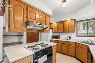 1241 Forest Edge Rd, Woodland Park, CO 80863 - Photo 14