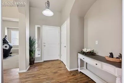 8726 Meadow Wing Circle, Colorado Springs, CO 80927 - Photo 4