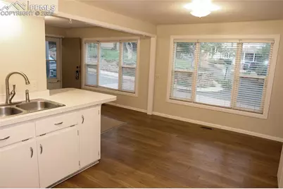 103 Deer Path Avenue, Manitou Springs, CO 80829 - Photo 8