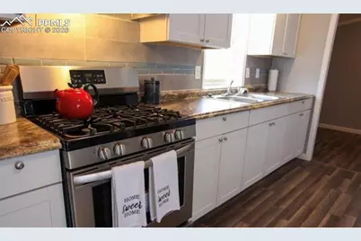 2020 W 12th Street, Pueblo, CO 81003 - Photo 6