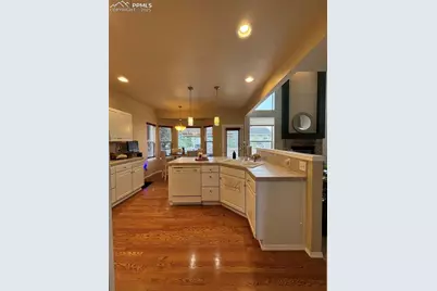 8950 Rochester Drive, Colorado Springs, CO 80920 - Photo 8
