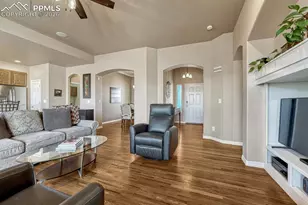 10339 Peach Blossom Trail, Colorado Springs, CO 80920 - Photo 6