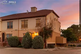 235 W Riverwalk, Pueblo, CO 81003 - Photo 30