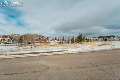305 W Bennett Avenue, Cripple Creek, CO 80813 - Photo 6