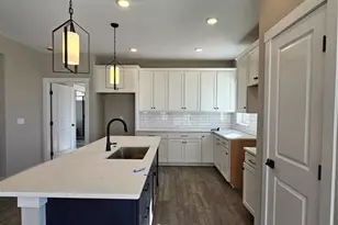 16211 Monument Rock Ct, Monument, CO 80132 - Photo 4