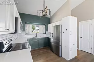 25 Sailing Way, Palmer Lake, CO 80133 - Photo 2