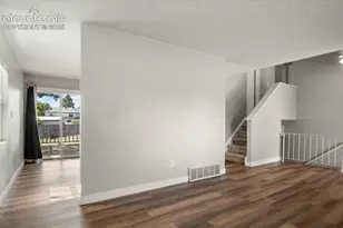 1704 E 19th St, Pueblo, CO 81001 - Photo 4