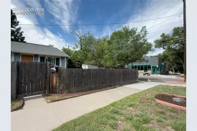 803 E Willamette Avenue, Colorado Springs, CO 80903 - Photo 4