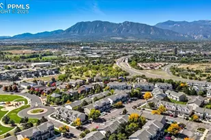 2711 Brooksedge View, Colorado Springs, CO 80910 - Photo 34