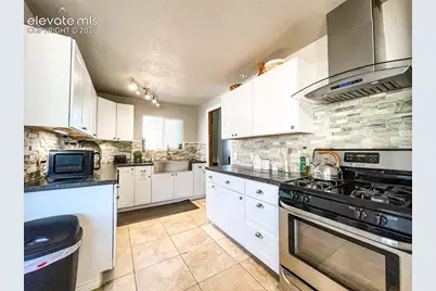 214 N 20th Street, Colorado Springs, CO 80904 - Photo 24
