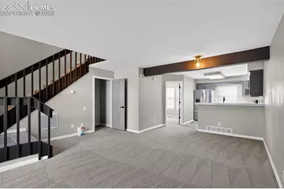 2609 Hatch Circle, Colorado Springs, CO 80918 - Photo 2