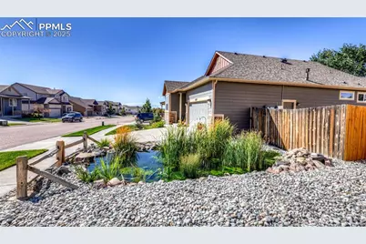 6829 Red Cardinal Loop, Colorado Springs, CO 80908 - Photo 4