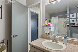 4304 Hunting Meadows Cir, Colorado Springs, CO 80916 - Photo 18