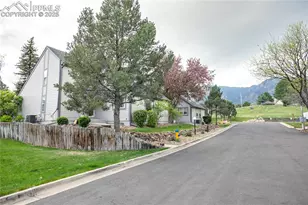 416 Cobblestone Dr, Colorado Springs, CO 80906 - Photo 26
