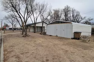 822 E 12th St, La Junta, CO 81050 - Photo 2
