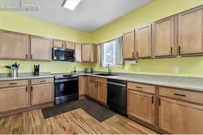 1932 Oneal Avenue, Pueblo, CO 81004 - Photo 8