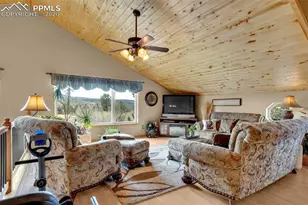 38 Kingston Dr, Florissant, CO 80816 - Photo 24