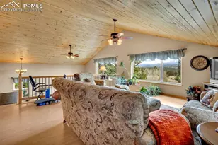 38 Kingston Dr, Florissant, CO 80816 - Photo 26