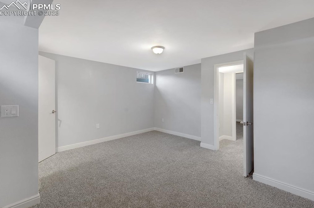 1123 Logan Pl, Colorado Springs CO 80909-3730 exterior