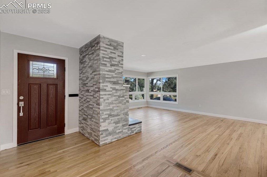 1123 Logan Pl, Colorado Springs CO 80909-3730 exterior