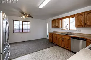 2824 W Pikes Peak Ave, Colorado Springs, CO 80904 - Photo 8