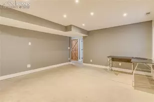 6605 Stonehedge Dr, Colorado Springs, CO 80918 - Photo 32