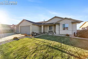 5405 Peregrine Dr, Pueblo, CO 81005 - Photo 40