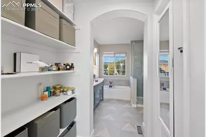 17010 Mountain Lake Drive, Monument, CO 80132 - Photo 32