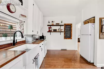 412 E Columbia Street, Colorado Springs, CO 80907 - Photo 12